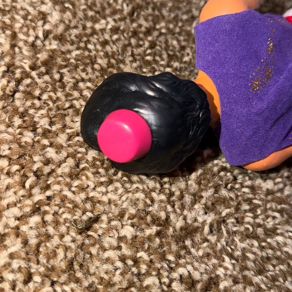 Vintage 1992 Mattel Disney's Aladdin Doll Action Figure #2548 Original Outfit". - Picture 3 of 4